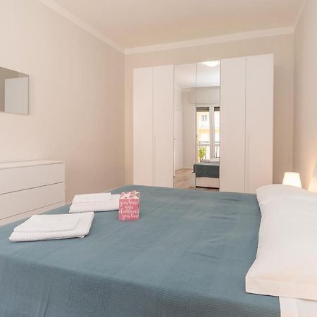 Appartamento Ospedale Civile 4 - F&L Apartment เบรเชีย ภายนอก รูปภาพ