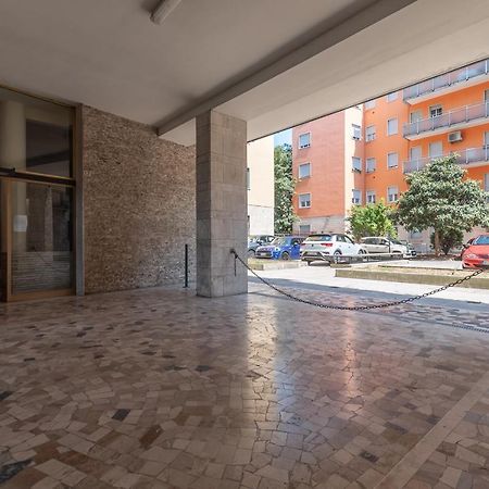 Appartamento Ospedale Civile 4 - F&L Apartment เบรเชีย ภายนอก รูปภาพ