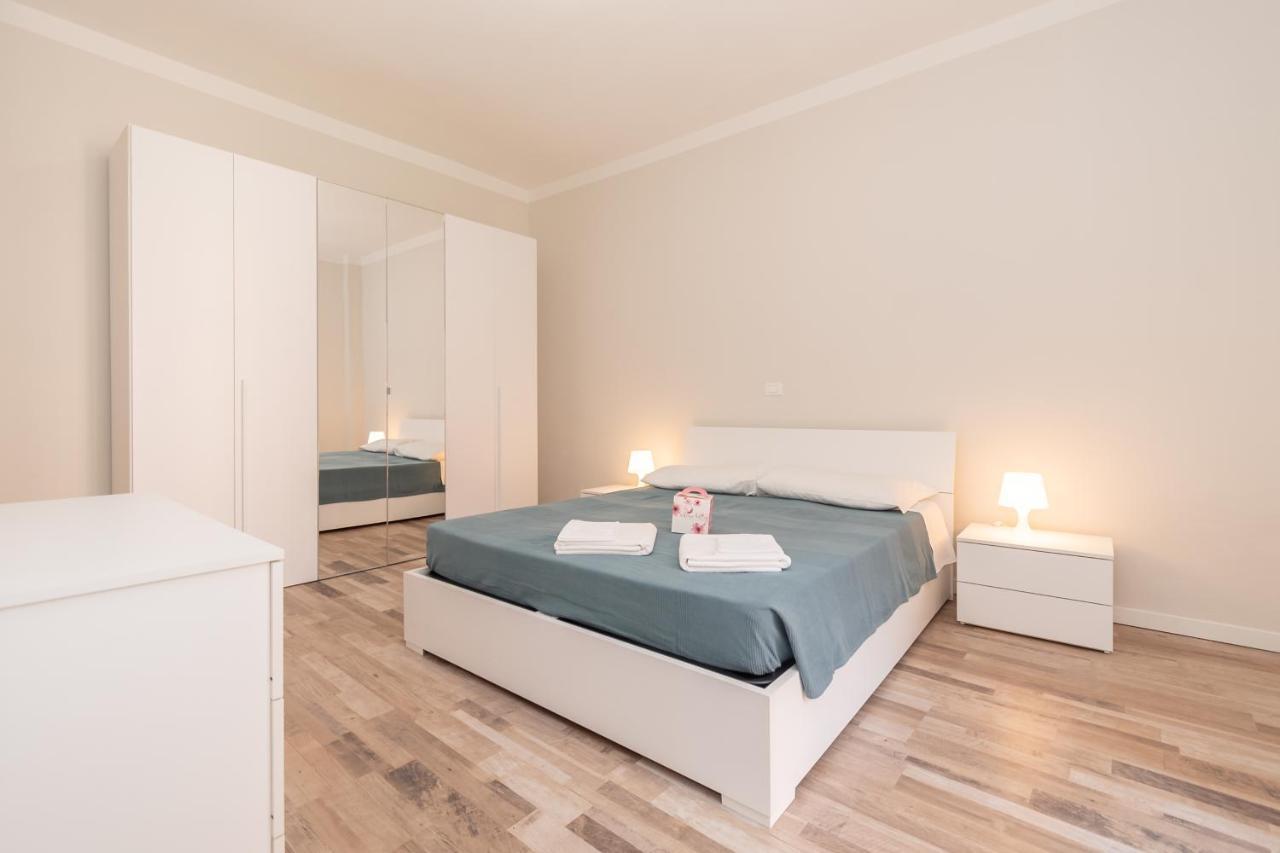 Appartamento Ospedale Civile 4 - F&L Apartment เบรเชีย ภายนอก รูปภาพ