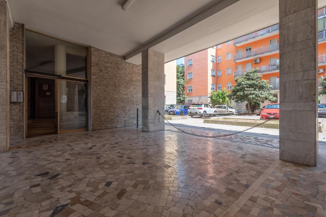 Appartamento Ospedale Civile 4 - F&L Apartment เบรเชีย ภายนอก รูปภาพ